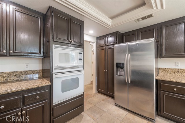 Detail Gallery Image 17 of 42 For 24 Cellini, Aliso Viejo,  CA 92656 - 3 Beds | 2/1 Baths