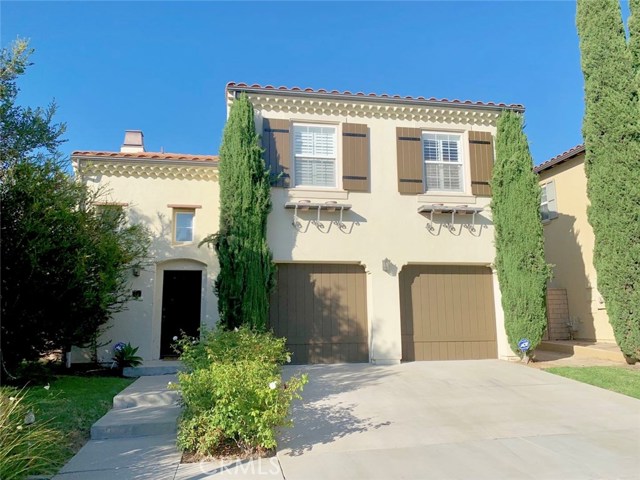 59 Midnight Sky Irvine, California Furnished property . Take advantage of this wonderful opportunity to lease a single-family home in the desirable Woodbury community. Excellently located on a spacious corner lot across from a park, you will be impressed from the moment you enter this 3 bedroom, 2.5 bath home. Upgraded with designer carpet, paint and appointed with numerous upgrades including rich dark-colored hardwood floors, plantation shutters, custom, and recessed lighting and so much more to enjoy!! The high ceiling entry with a custom light fixture welcomes you and leads to the family room with a fireplace and lots of windows showcasing the back yard. The gourmet kitchen features granite countertops, white cabinetry, stainless steel appliances, and a large island. Have leisurely meals at your island bar or sit down in the dining area for a relaxing meal. The upstairs landing offers a desk area and leads you to the master bedroom suite with coffered ceiling, two walk-in closets, double vanities, and separate shower and soaking tub. Two generous sized secondary bedrooms complete the second level along with a convenient laundry room. Close proximity to award-winning Irvine schools, resort-style association amenities including pools, parks and clubhouse, shopping, dining, transportation, and entertainment add to the desirability of this lovely home.