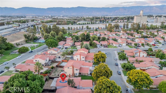 807 Santa Fe Lane, Colton CA: https://media.crmls.org/medias/a5665e27-f274-4c82-8319-c883aa55731c.jpg