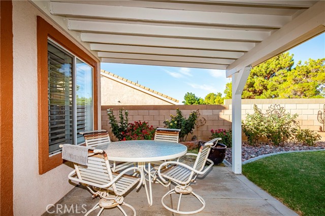 40266 Racquet, Palmdale CA: https://media.crmls.org/medias/a5674098-6de4-4a4f-b2b0-7bb8ea61fd7c.jpg