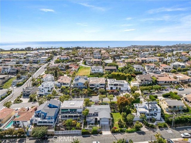33932 Granada Drive, Dana Point CA: https://media.crmls.org/medias/a568400a-bb0d-4739-b301-2eee4c2db0d7.jpg