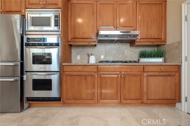 Detail Gallery Image 25 of 46 For 2210 Mathews Ave a,  Redondo Beach,  CA 90278 - 3 Beds | 2/1 Baths