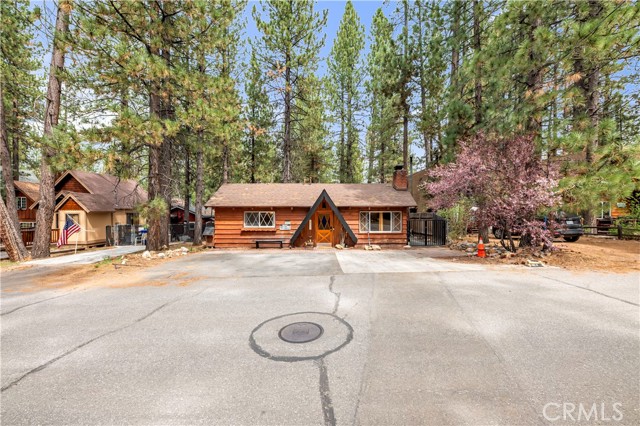 42660 La Placida, Big Bear Lake CA: https://media.crmls.org/medias/a569e0b7-4ca9-464e-9777-37cdb4ffd34a.jpg