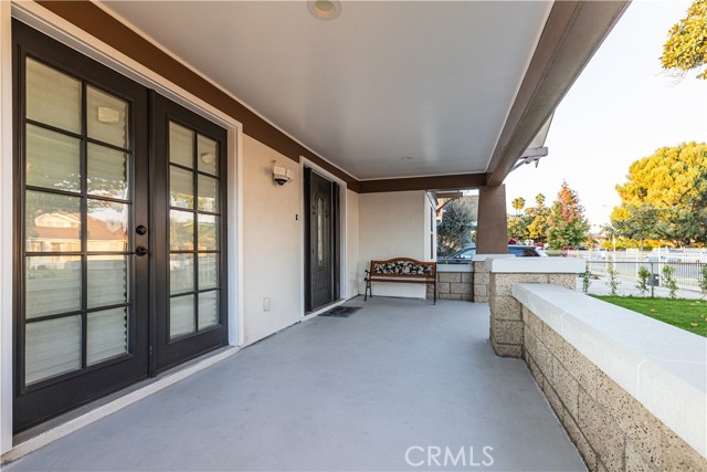 Detail Gallery Image 5 of 74 For 3627 S Van Ness Ave, Los Angeles,  CA 90018 - 4 Beds | 2 Baths