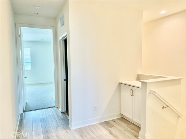 Detail Gallery Image 5 of 24 For 4230 S Hollyhock Paseo #80,  Ontario,  CA 91761 - 3 Beds | 2/1 Baths