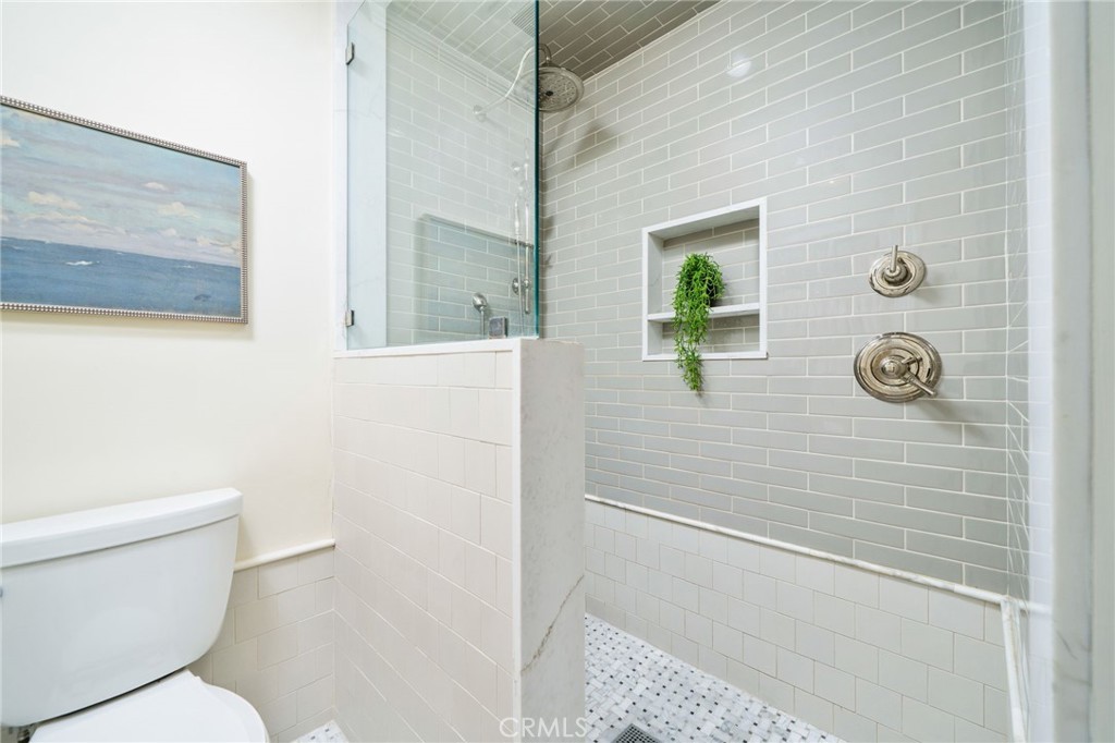 MLS #CV26127750 image #32