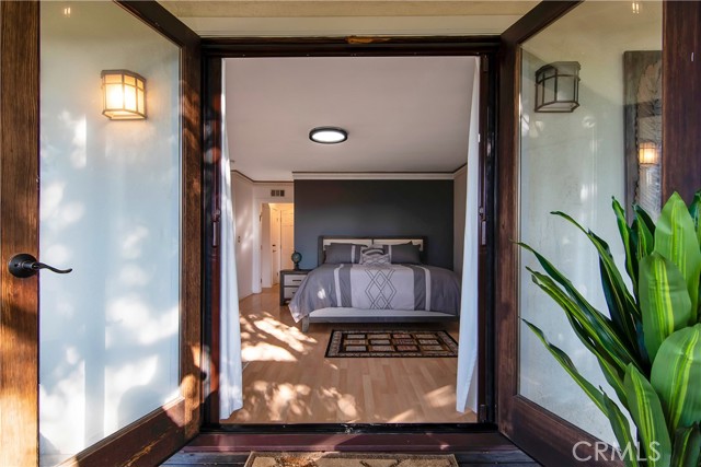 Detail Gallery Image 9 of 20 For 3701 Royal Meadow, Sherman Oaks,  CA 91403 - 4 Beds | 3 Baths