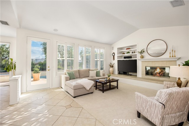 Detail Gallery Image 11 of 50 For 30 Sunswept Mesa, Aliso Viejo,  CA 92656 - 5 Beds | 3 Baths