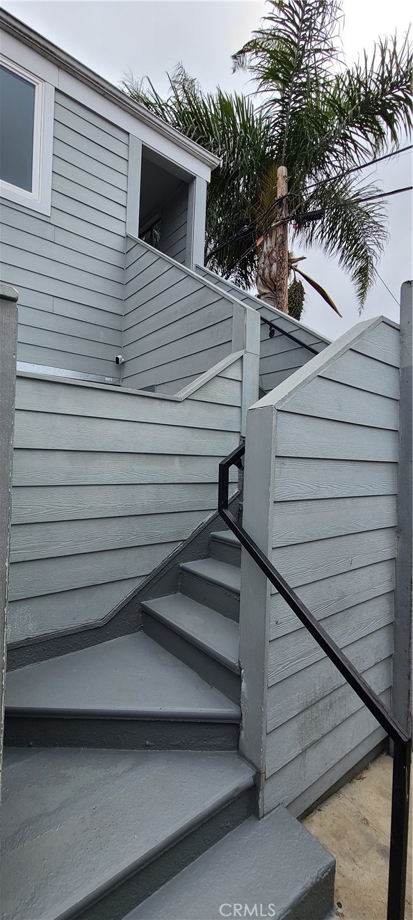 102 Avenida San Fernando, San Clemente CA: https://media.crmls.org/medias/a56bda7e-d560-47ed-b621-ed0a47e49292.jpg