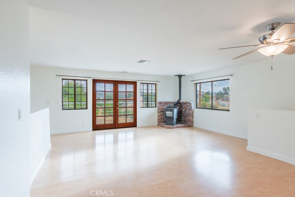 MLS #SR25232333 image #3