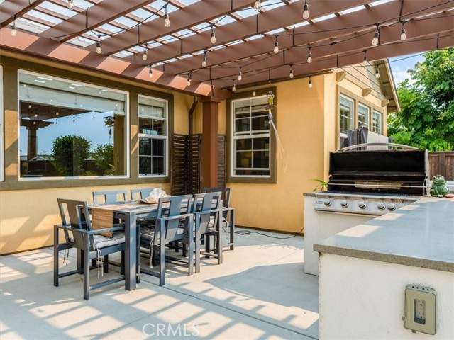 235 Haven Court, Arroyo Grande CA: https://media.crmls.org/medias/a56dade4-6a22-4857-82f8-2e783db803f1.jpg