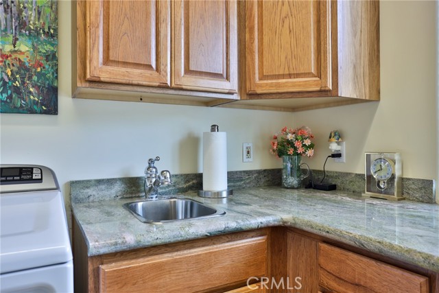 Detail Gallery Image 31 of 42 For 2010 E Foothill Dr, San Bernardino,  CA 92404 - 3 Beds | 2/1 Baths