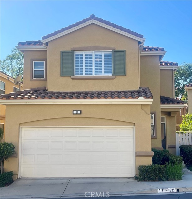 Detail Gallery Image 2 of 58 For 17 Calle De Suenos, Rancho Santa Margarita,  CA 92688 - 3 Beds | 2/1 Baths