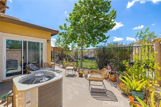 Detail Gallery Image 24 of 29 For 35366 White Camarillo Ln, Fallbrook,  CA 92028 - 3 Beds | 2/1 Baths