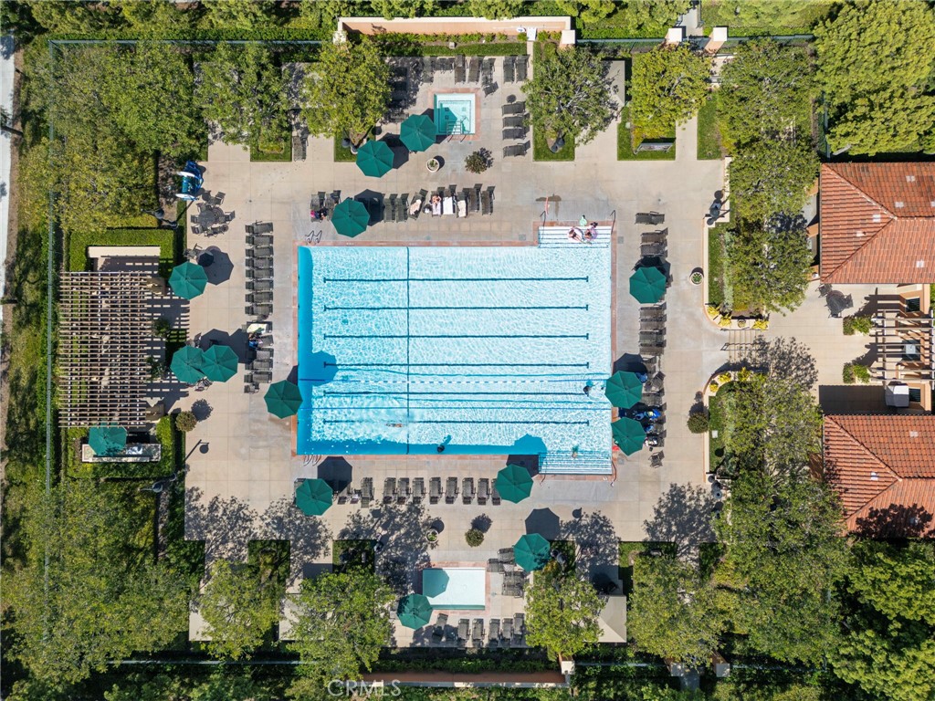 https://media.crmls.org/medias/a56fa7f1-a535-4357-9740-c1f0cd939922.jpg?preset=X-Large