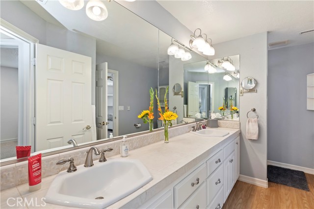 16291 Ringbit Court, Riverside CA: https://media.crmls.org/medias/a56ff7fb-3247-4313-ae78-886023591f80.jpg