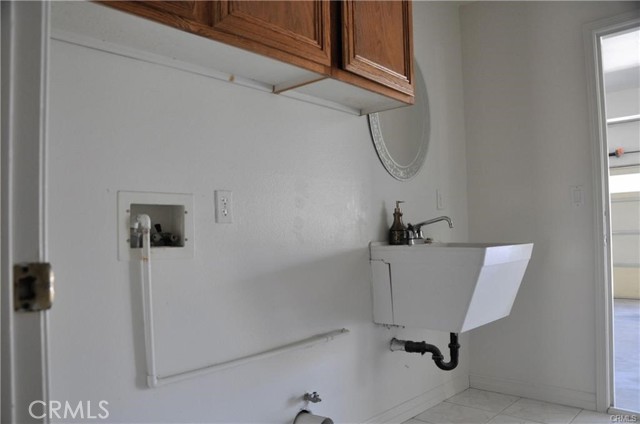 Laundry to Garage