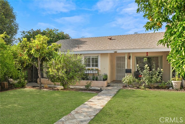 Detail Gallery Image 3 of 66 For 7649 Hillrose St, Tujunga,  CA 91042 - 3 Beds | 2 Baths