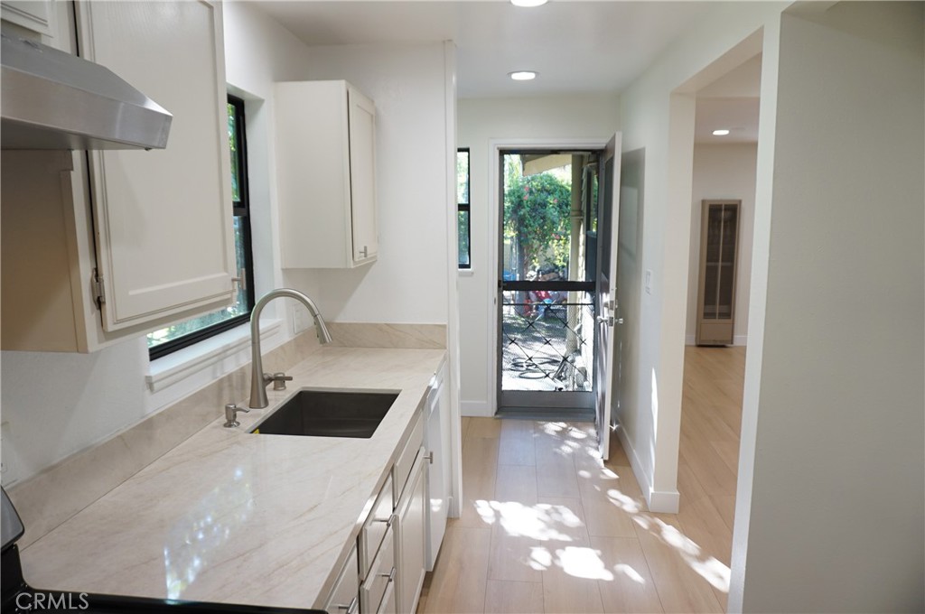 A5712C1E 014C 42Ea A98C 03988541C862 3948 Pennsylvania Avenue, Glendale, Ca 91214 &Lt;Span Style='BackgroundColor:transparent;Padding:0Px;'&Gt; &Lt;Small&Gt; &Lt;I&Gt; &Lt;/I&Gt; &Lt;/Small&Gt;&Lt;/Span&Gt;