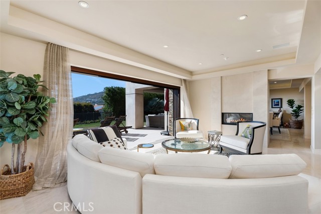 Image 17 of 52 For 32661 Caribbean Drive