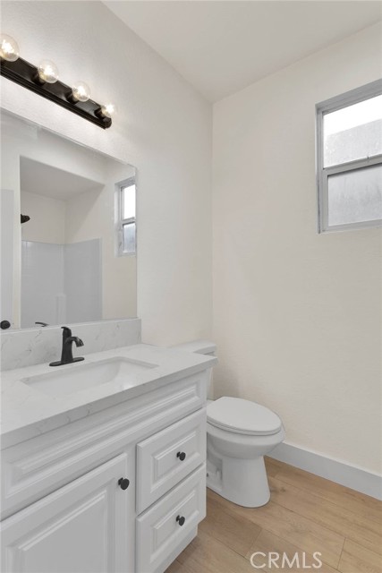 Detail Gallery Image 16 of 42 For 14499 Honeyhill St, Victorville,  CA 92394 - 4 Beds | 3 Baths