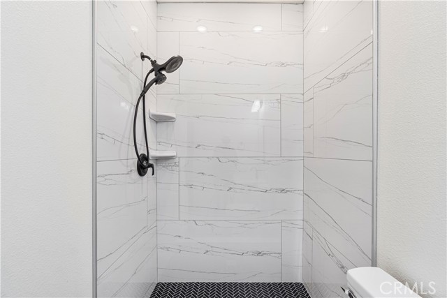 Detail Gallery Image 29 of 39 For 15709 Road 29, Madera,  CA 93636 - 8 Beds | 6 Baths