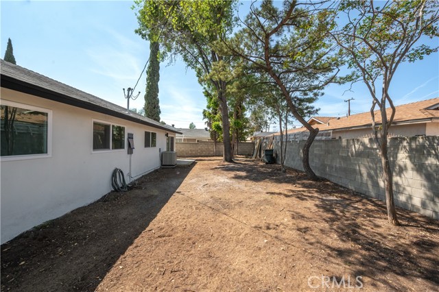 Detail Gallery Image 28 of 41 For 1437 E I St, Ontario,  CA 91764 - 4 Beds | 2 Baths