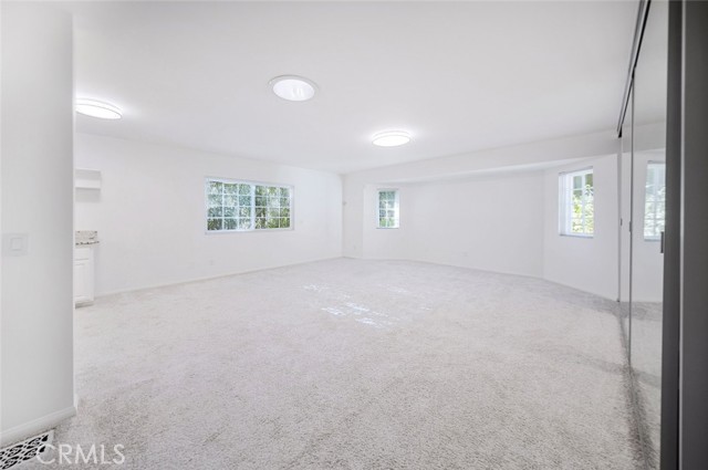 Detail Gallery Image 19 of 52 For 2255 E Chevy Chase Dr, Glendale,  CA 91206 - 4 Beds | 3 Baths