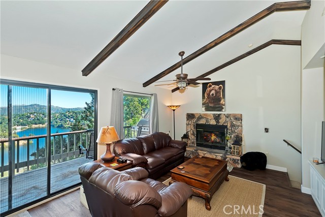 Detail Gallery Image 5 of 33 For 24274 Bernard Dr, Crestline,  CA 92325 - 2 Beds | 1/1 Baths