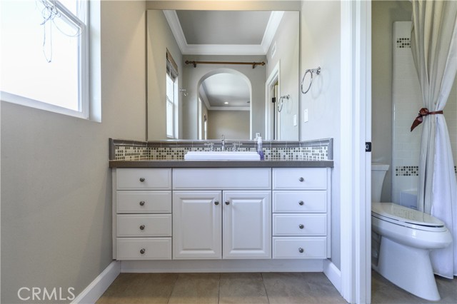 62 Heirloom, Irvine CA: https://media.crmls.org/medias/a57416bf-284c-4b64-a159-6763b81320d2.jpg