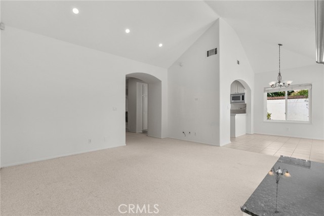 Detail Gallery Image 14 of 47 For 870 Pleasant Dale Pl, Westlake Village,  CA 91362 - 4 Beds | 2/1 Baths