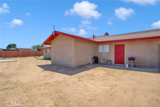 9431 7th Avenue, Hesperia CA: https://media.crmls.org/medias/a5759327-1087-438c-a808-4e9149a258fa.jpg