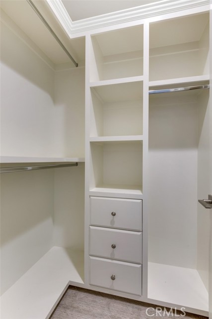 415 California Street, Arcadia CA: https://media.crmls.org/medias/a5759f87-3075-4662-8e57-63726b249a26.jpg