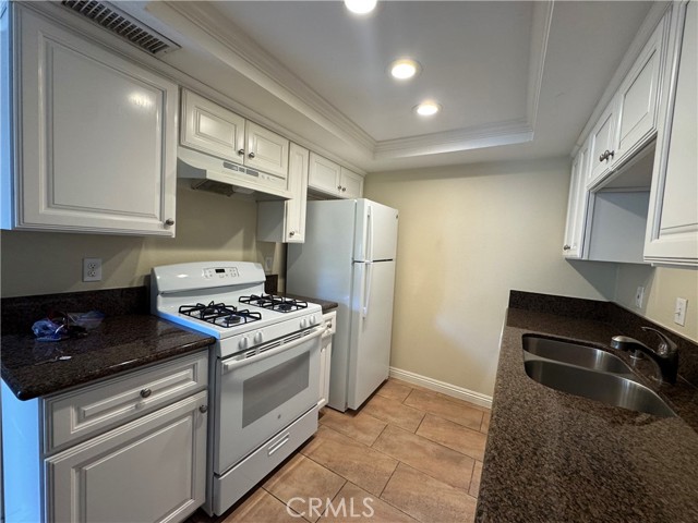 1251 S Meadow Lane, Colton CA: https://media.crmls.org/medias/a575fea3-665e-49c9-bf3f-b0b5a6dfad1b.jpg