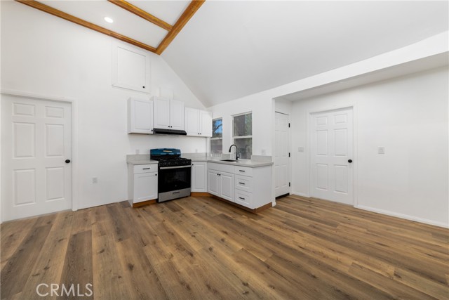 40085 Forest Road, Big Bear Lake CA: https://media.crmls.org/medias/a5768c62-03fd-468e-ac76-caf362d72df2.jpg