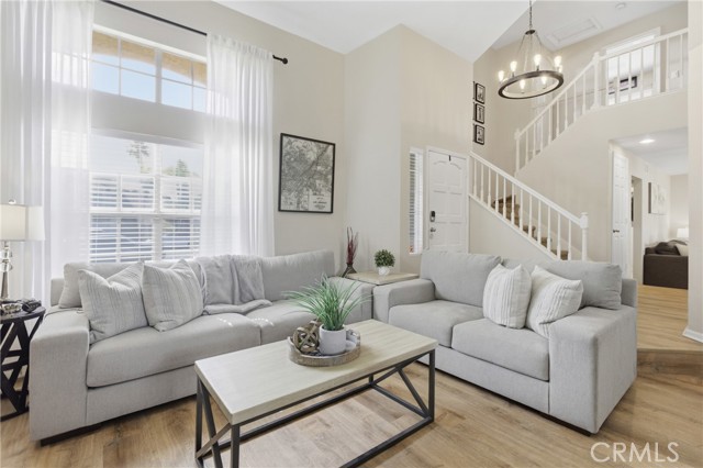 Detail Gallery Image 4 of 26 For 24546 New Haven Dr, Murrieta,  CA 92562 - 3 Beds | 2/1 Baths