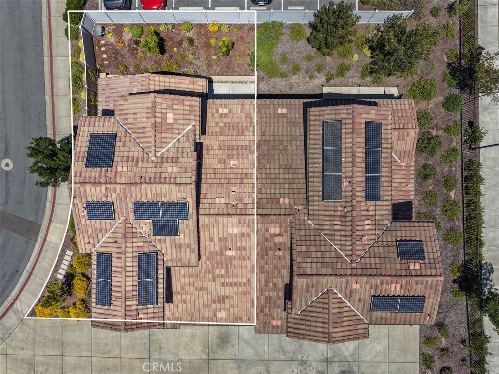 https://media.crmls.org/medias/a57702f9-a731-4339-83ca-e00d4b85b899.jpg?preset=X-Large
