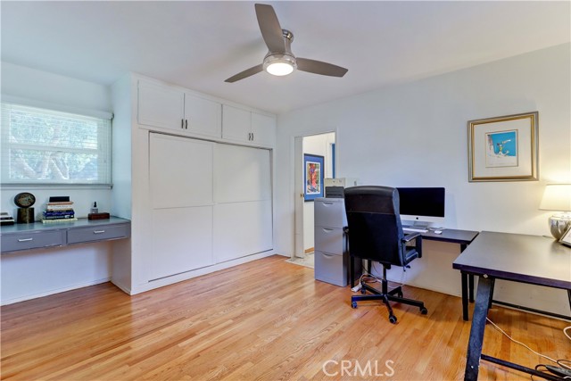 1403 Cuernavaca Place, Claremont CA: https://media.crmls.org/medias/a5770d7e-4d93-4152-b4ba-65d574117056.jpg