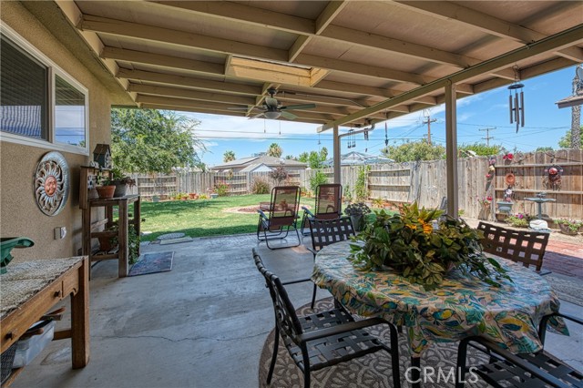 1430 W Bush Street, Lemoore CA: https://media.crmls.org/medias/a57782f0-70e3-41d9-8099-682cfef4a98d.jpg