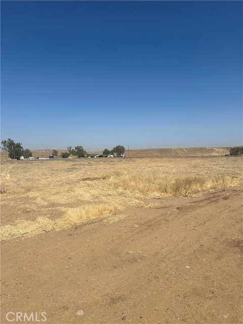 0 Cosmo Street, Bakersfield CA: https://media.crmls.org/medias/a5779b34-1669-4f66-bf64-ac689ee72c9c.jpg