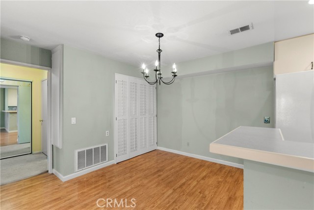 Detail Gallery Image 10 of 29 For 18830 Mandan St #101,  Canyon Country,  CA 91351 - 2 Beds | 2 Baths