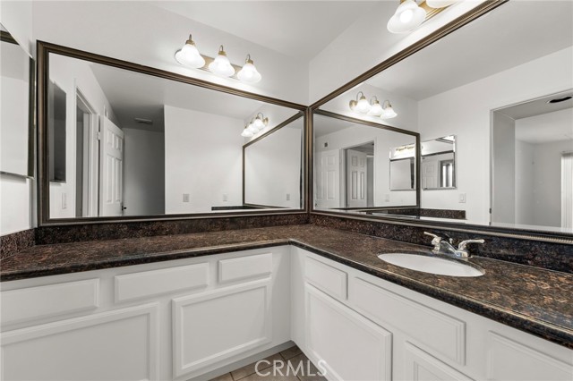 Detail Gallery Image 18 of 39 For 3440 Hathaway Ave #323,  Long Beach,  CA 90815 - 1 Beds | 1 Baths