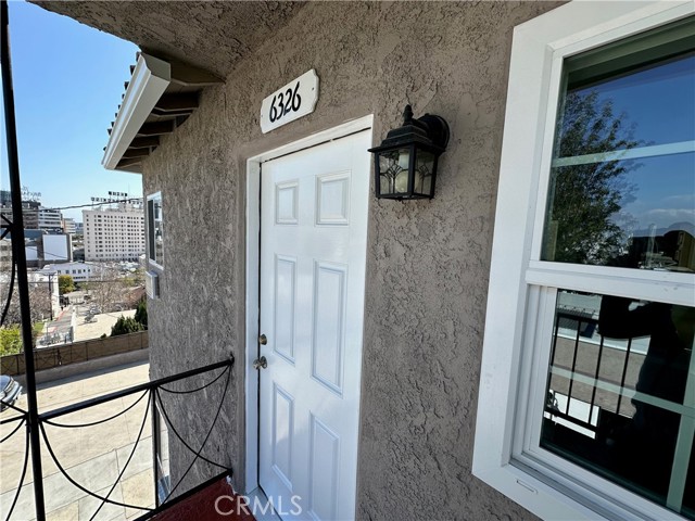 Detail Gallery Image 1 of 6 For 6326 Franklin Ave, Hollywood,  CA 90028 - 1 Beds | 1 Baths