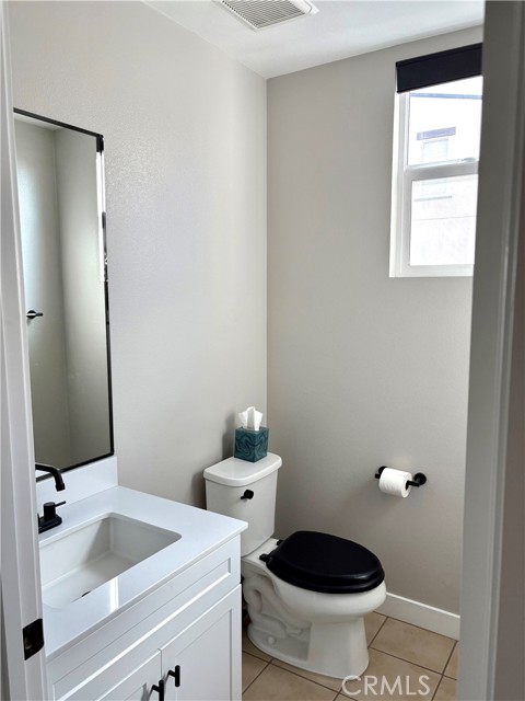 Detail Gallery Image 6 of 23 For 645 W Foothill Bld #10,  Glendora,  CA 91741 - 3 Beds | 2/2 Baths