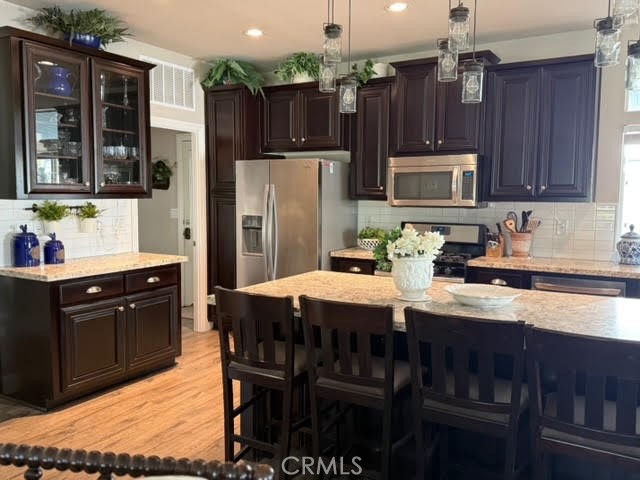 Detail Gallery Image 7 of 41 For 24701 Raymond Ave #120,  Lake Forest,  CA 92630 - 3 Beds | 2 Baths