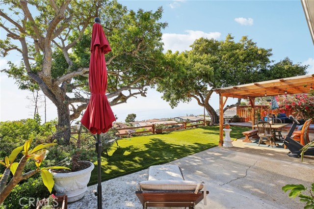 Detail Gallery Image 11 of 27 For 30637 Rue Valois, Rancho Palos Verdes,  CA 90275 - 4 Beds | 2/1 Baths