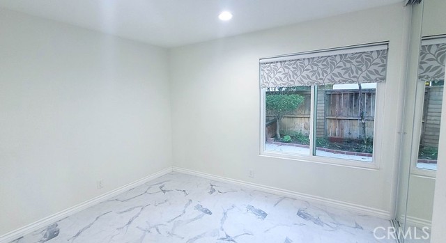 Detail Gallery Image 14 of 38 For 42 Almond Tree Ln, Irvine,  CA 92612 - 3 Beds | 2 Baths