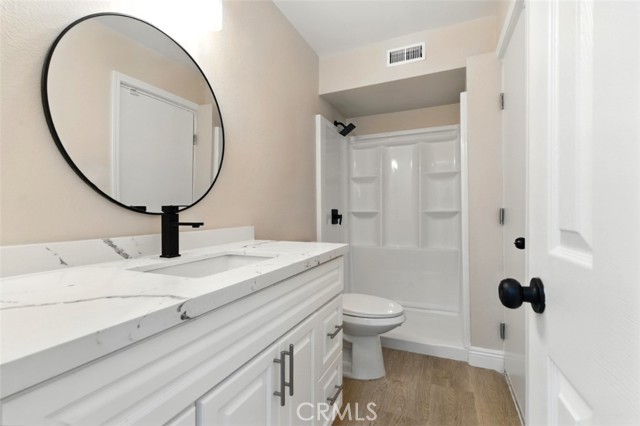 15195 Laguna Avenue, Lake Elsinore CA: https://media.crmls.org/medias/a57adbf9-0038-41a8-85c2-afc067314ab9.jpg