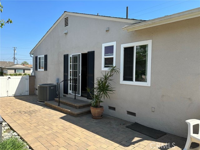 11323 Kentucky Avenue, Whittier, California 90604, 3 Bedrooms Bedrooms, ,2 BathroomsBathrooms,Single Family Residence,For Sale,Kentucky,PW24079472