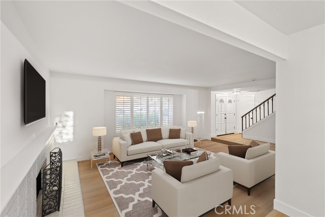 13711 Farmington Road, Tustin CA: https://media.crmls.org/medias/a57b60b4-4c3c-403c-85e9-d4aa391c3689.jpg